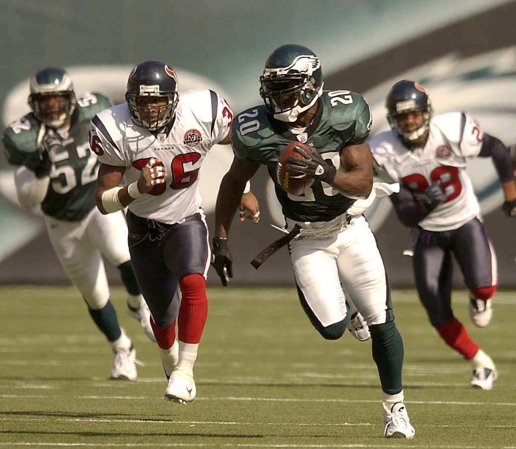 Brian Dawkins Recalls Steamrolling Alge Crumpler