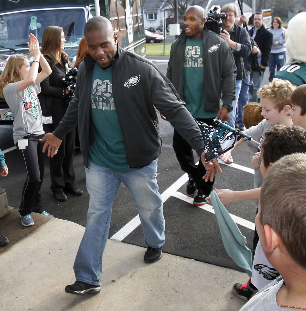 Trent Cole, from Eagles great to grain farmer – NBC Sports Philadelphia