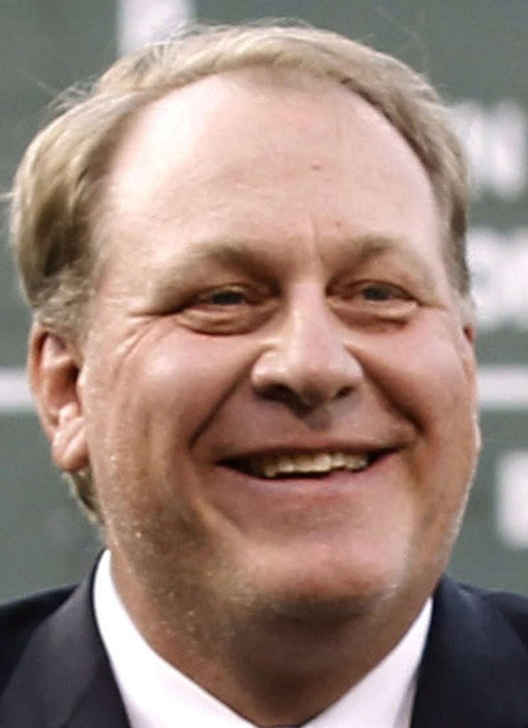 A look inside Curt Schilling's sad auction