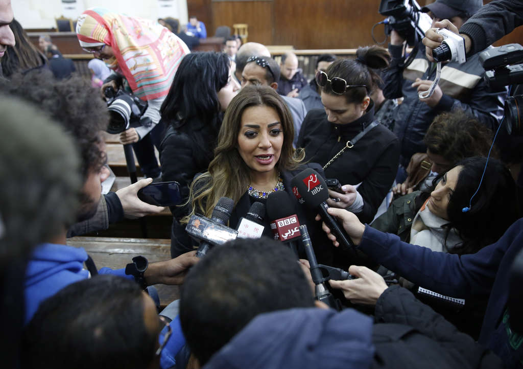 Egyptian judge orders 2 journalists released
