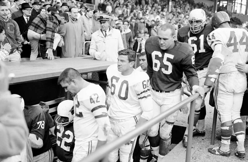 Eagles Hall of Famer Bednarik hospitalized