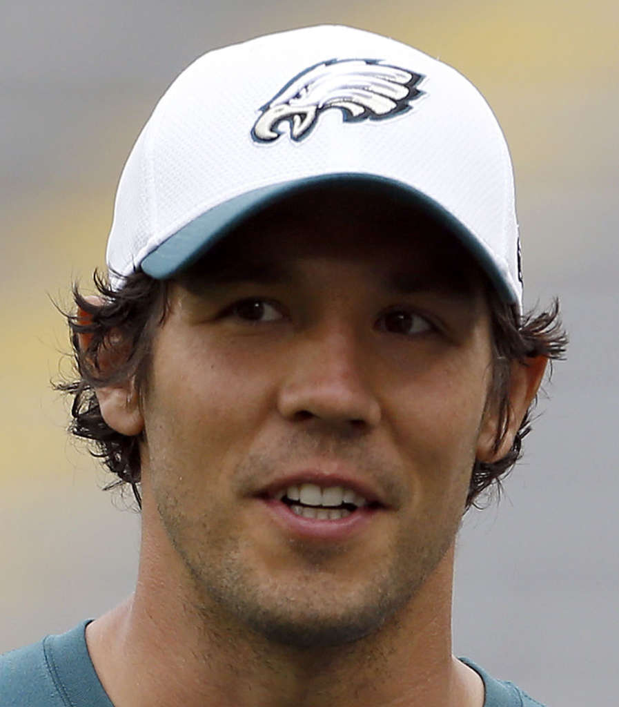 Sam Bradford is feeling it as Eagles get on a roll, but mum on