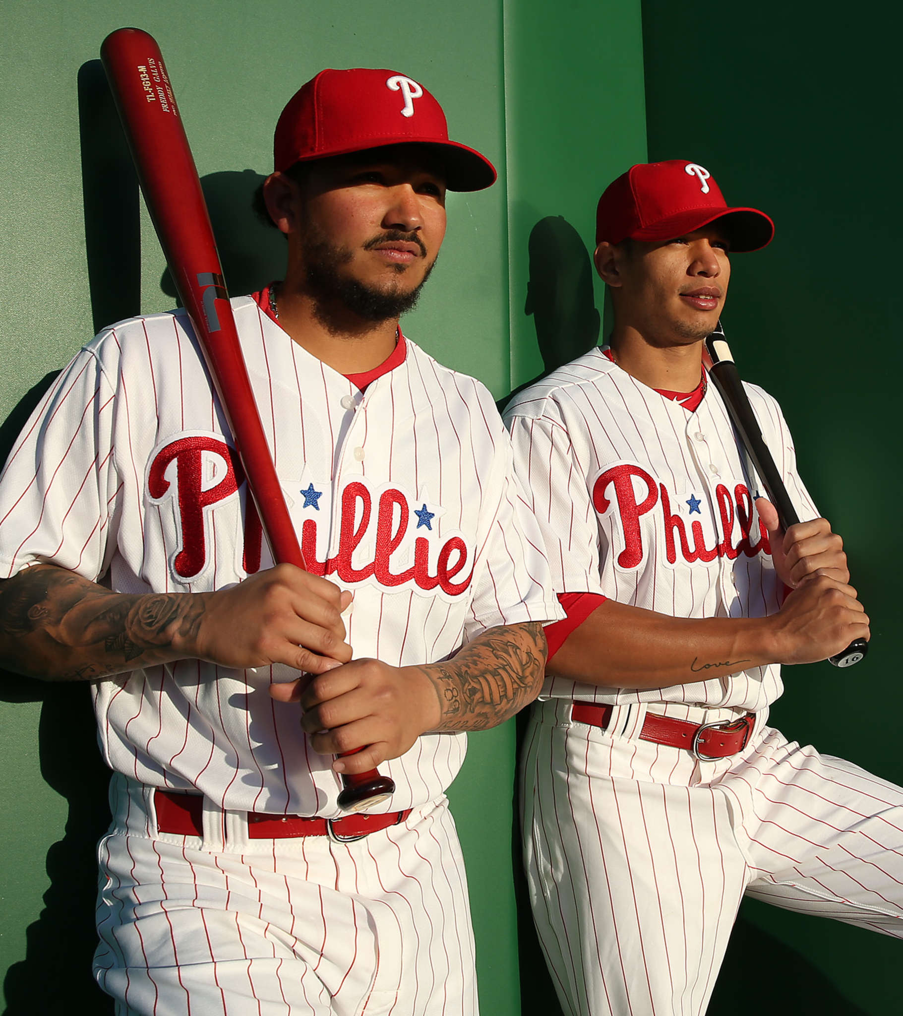 Report: Phillies to Shop Galvis, Hernandez this Offseason