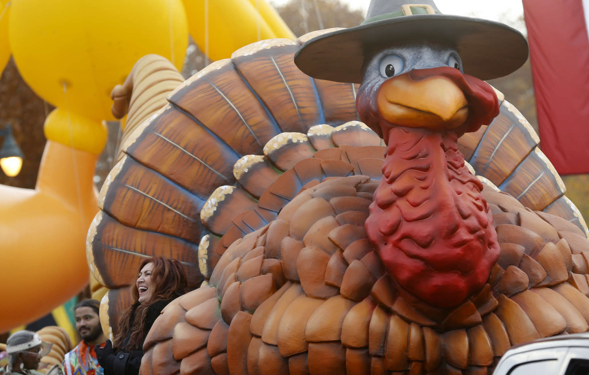 Phillys Thanksgiving Day Parade proved a respite from a rough year picture