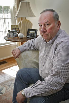 Lung-cancer survivor Brian McGarvey runs a program for men at the Wellness Community.
