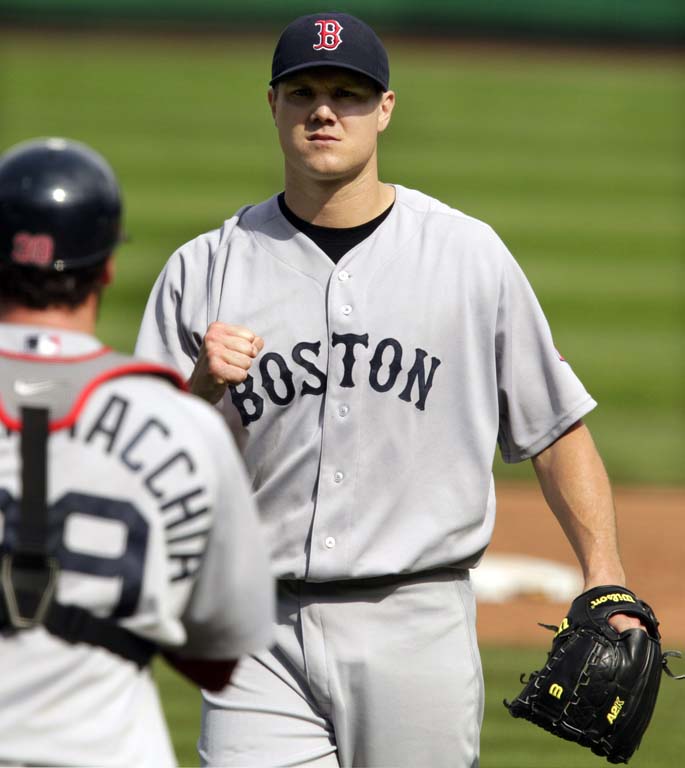 Phillies saves leader Jonathan Papelbon criticizes Ruben Amaro Jr