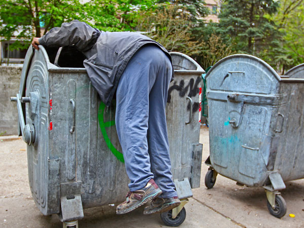 Dumpster-Diving-istock.jpg