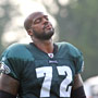 Eagles&acute; Tra Thomas takes a breather after running a drill at training camp during the morning session at Lehigh University in Bethlehem, Pa., Wednesday, July 30, 2008. Steven M. Falk / Philadelphia Daily News