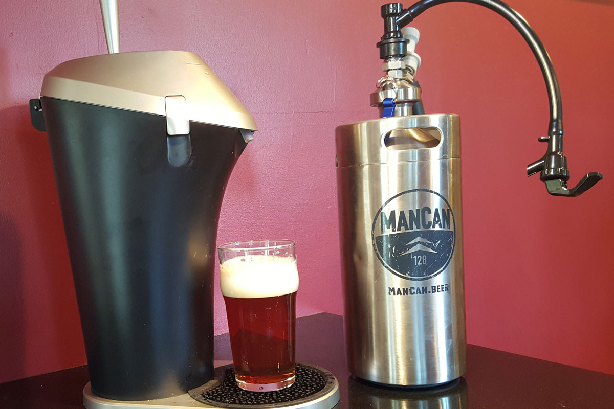 Rating new beer gadgets the Fizzics and the ManCan