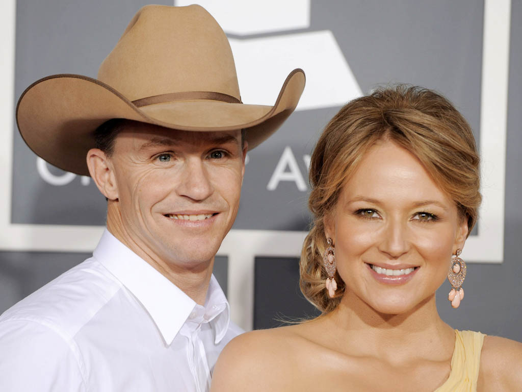 Is it ova with Hova? Beyonce says maybe with updated version of Resentment