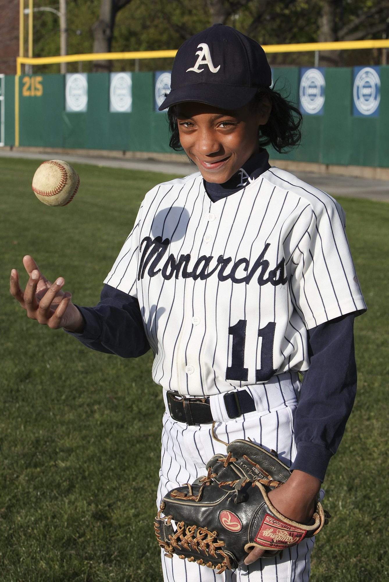 Philly youths follow in Jackie Robinson's footsteps