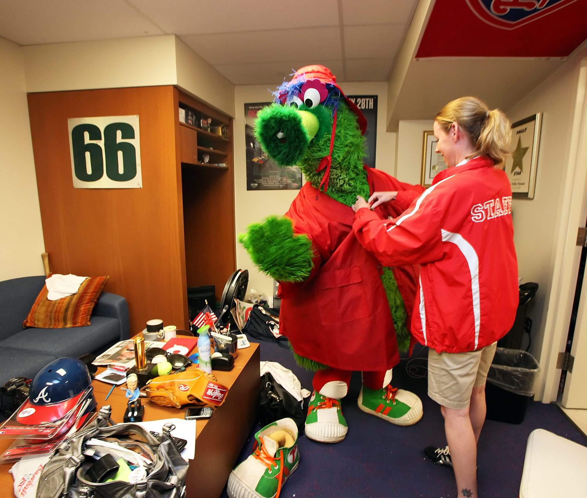 A day in the life of the Phillie Phanatic - Loquitur