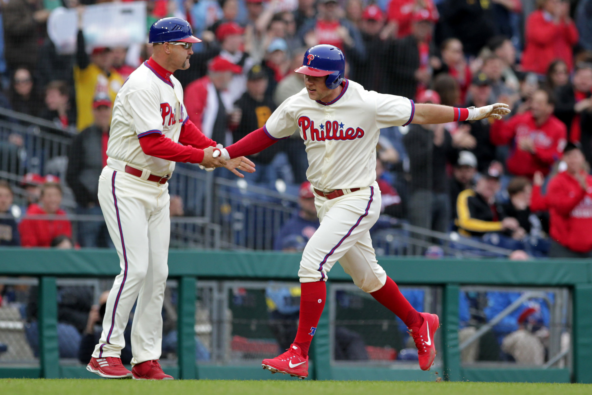 Seranthony Dominguez gets a new deal & pitchers, catchers report to Spring  Training, Locked On Phillies