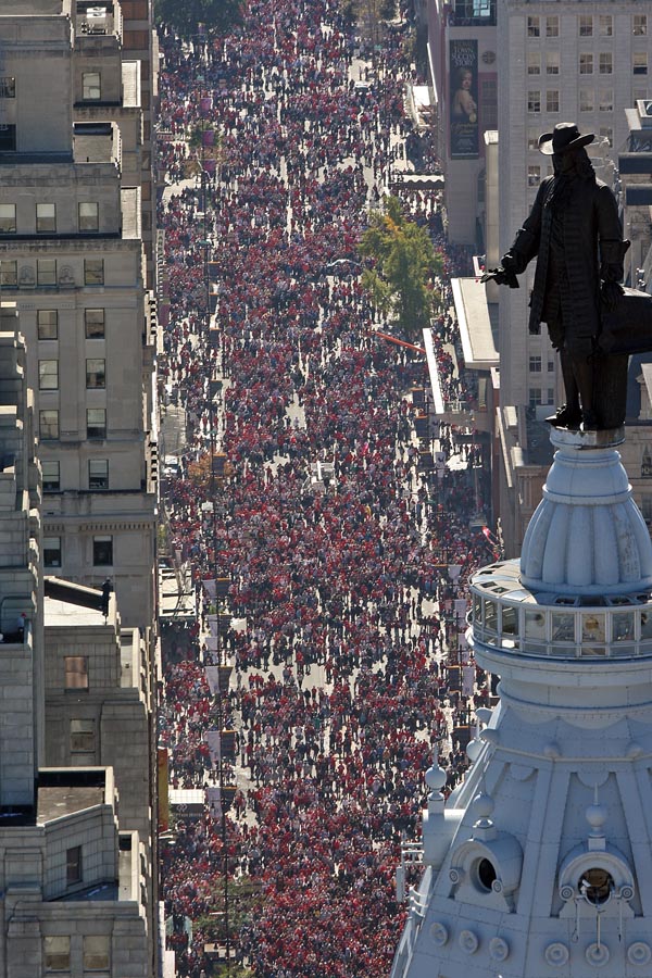 Phillies' parade for the World Series champions in Center City, Philadelphia, Friday, October 31, 2008.  ( Steven M. Falk / Philadelphia Inquirer and Daily News Staff
Photo )