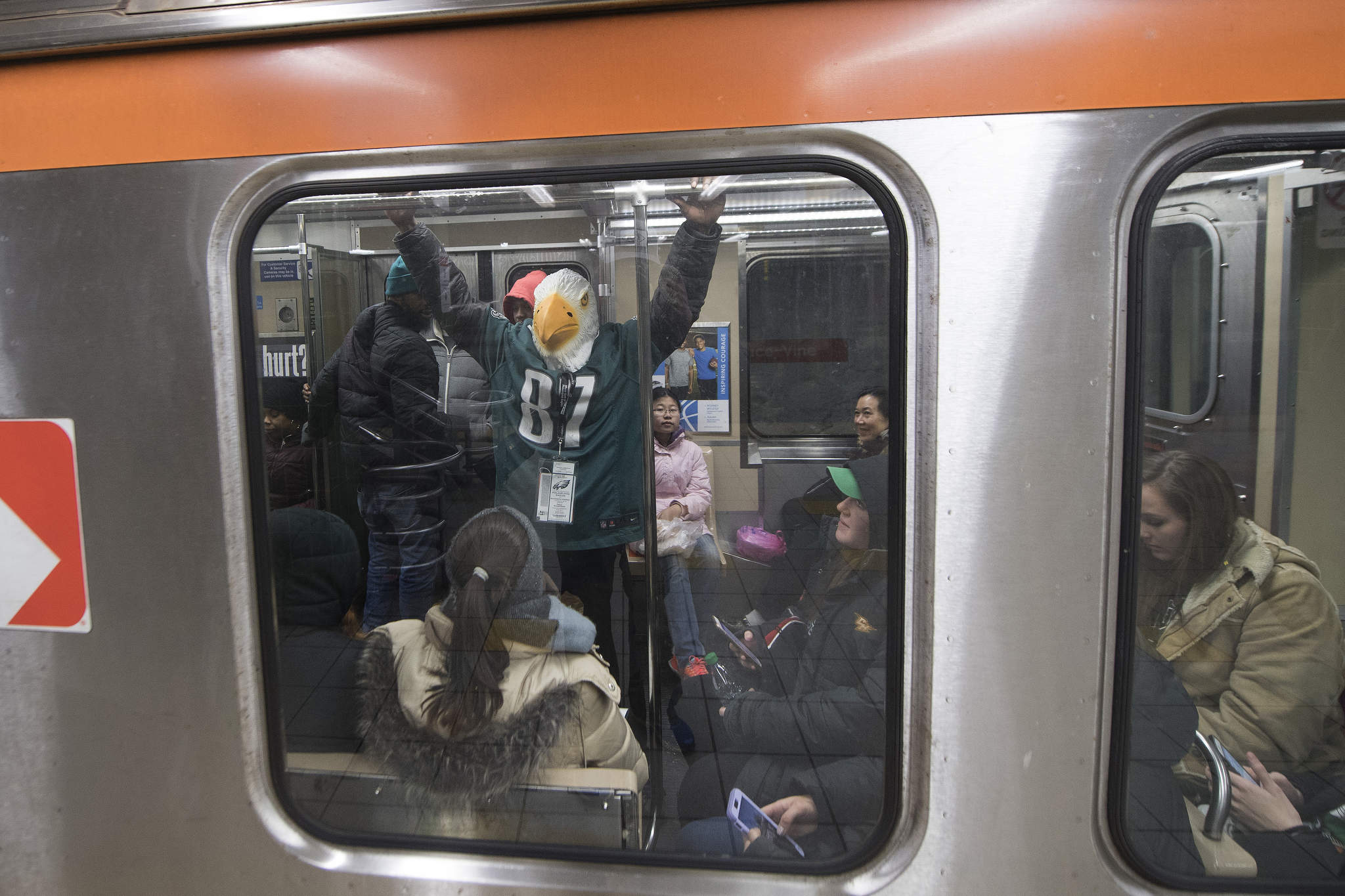 Coronavirus update: Eagles, Phillies can't have fans in the stands as  Philadelphia bans large events for 6 months 