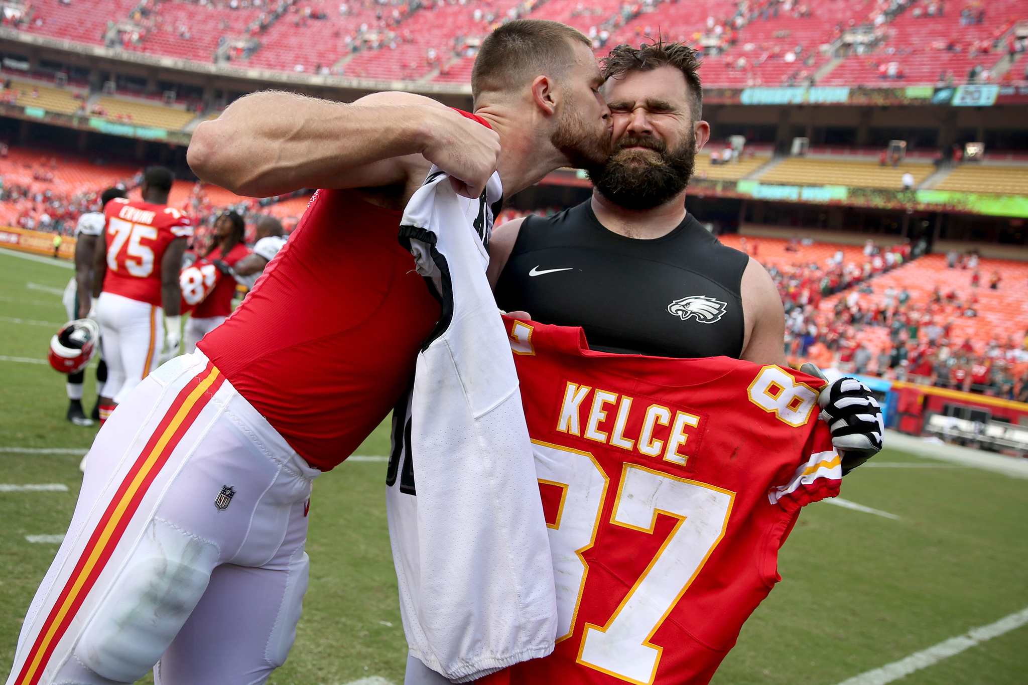 NFL jersey swaps: After the game ends, Eagles players say they can ...
