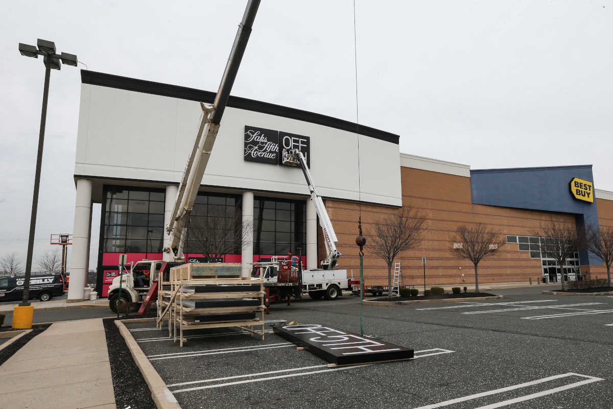 Saks Off 5th to debut April 6 at the Overlook at King of Prussia