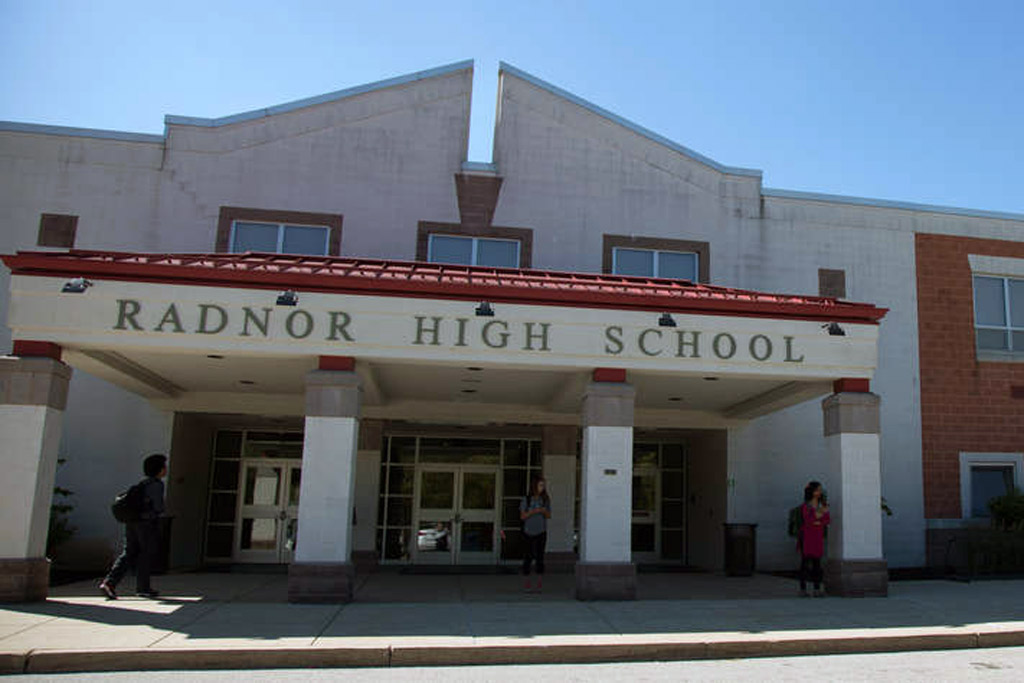 Frustrated Radnor teachers go public with labor spat