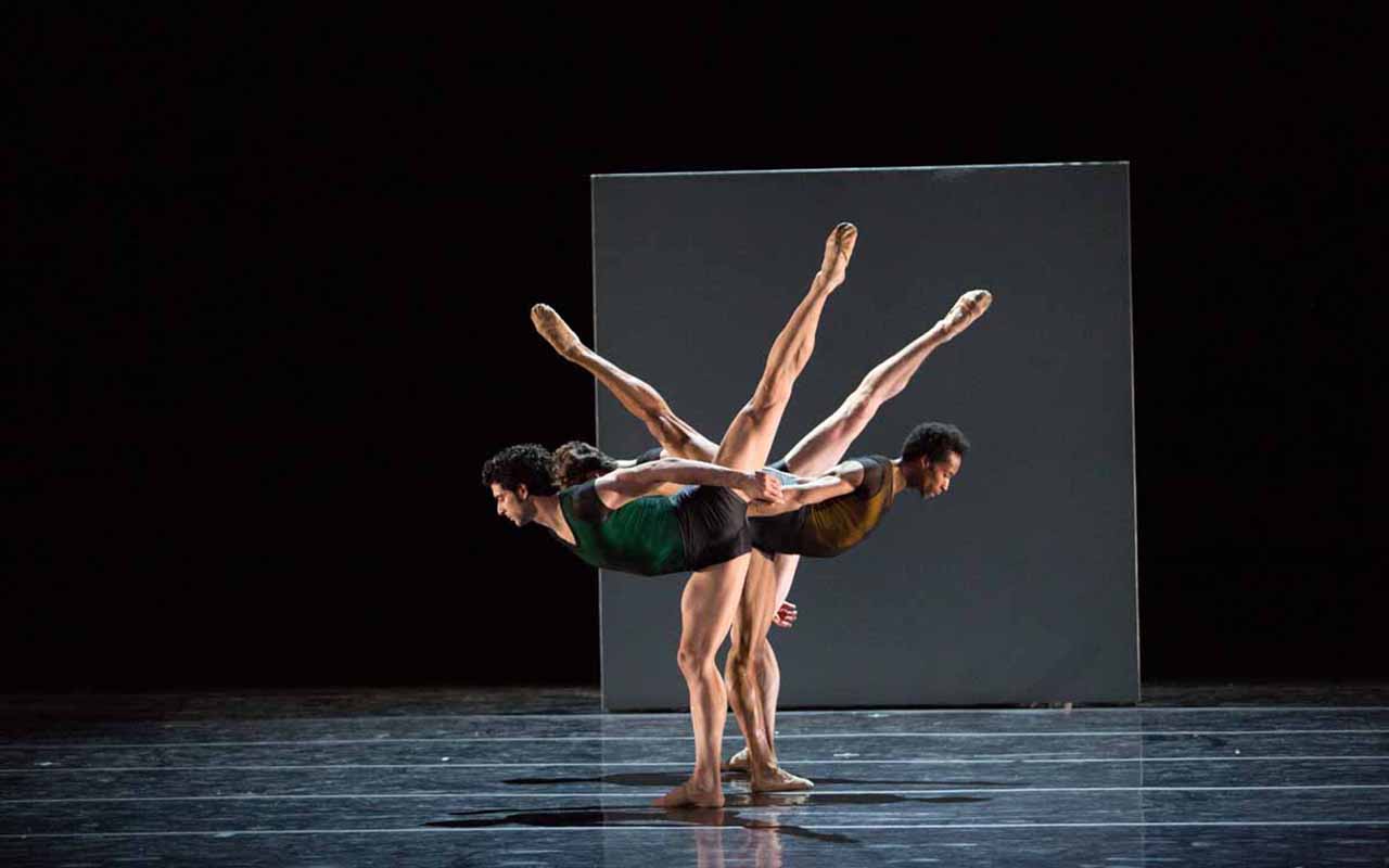 Pennsylvania Ballet's 'Romance' showcases thrilling athleticism - Philly.com