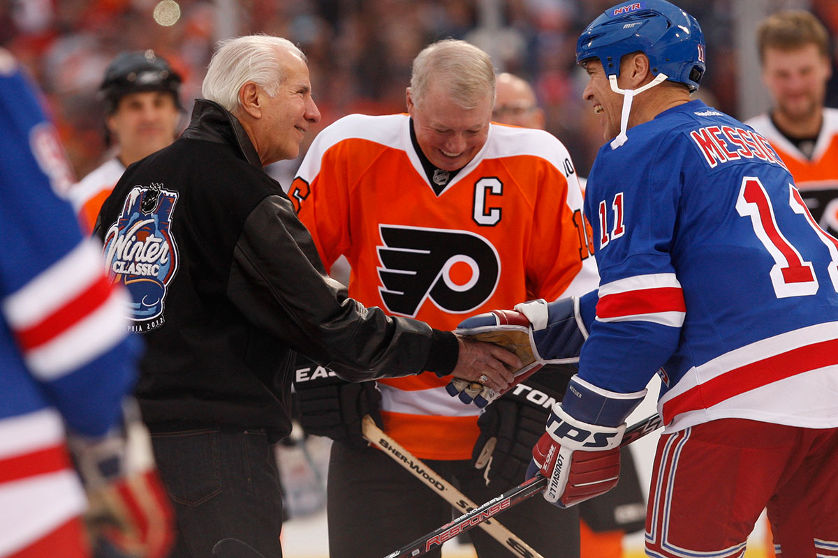 Puck Drop at Winter Classic Alumni Game