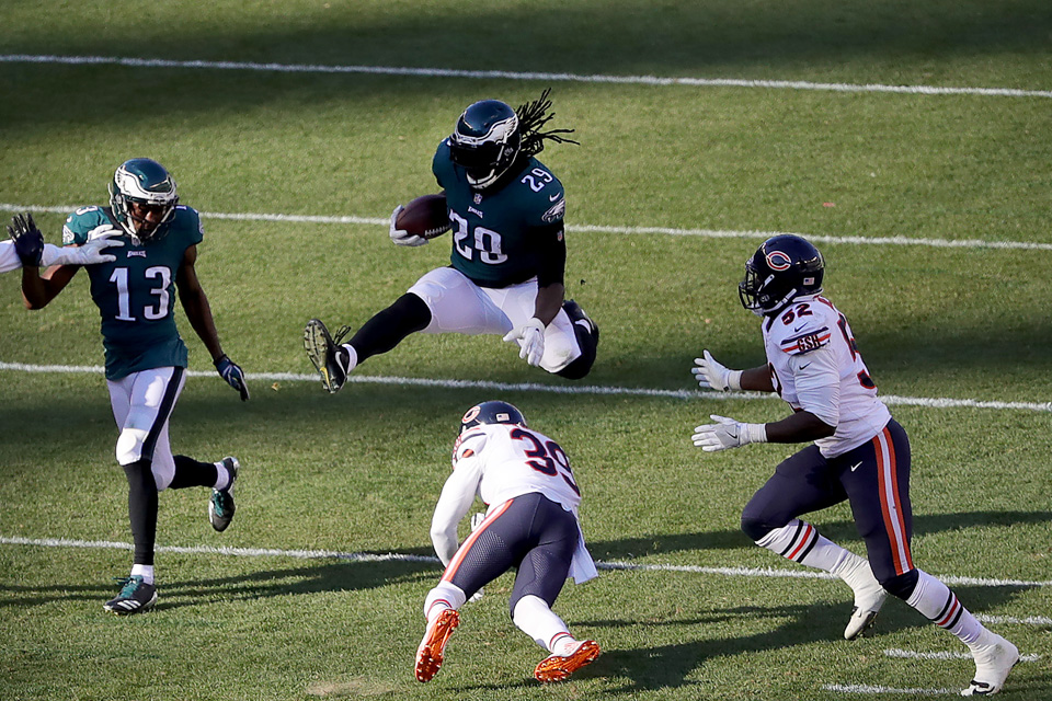 Eagles' Chris Long, Bears' Kyle Long play against each other - maybe for  last time