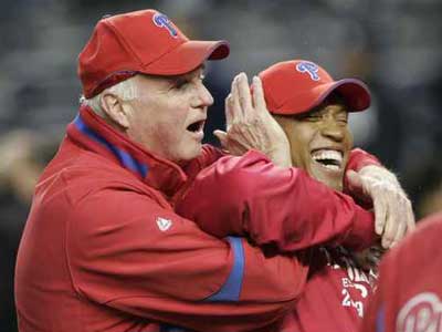 Rich Hofmann: Phillies manager Manuel says Moyer has earned right