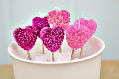 1. Glitter Heart Candle Pops
