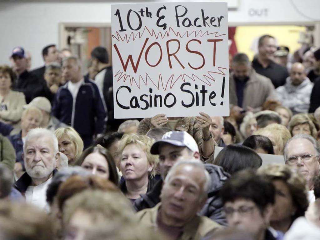 Residents, union workers sound off over South Phila. casino plan