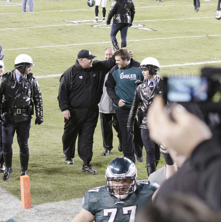 Philadelphia Eagles: Eagles crushed by Giants 42-7 in Reid's final game as  head coach – The Times Herald