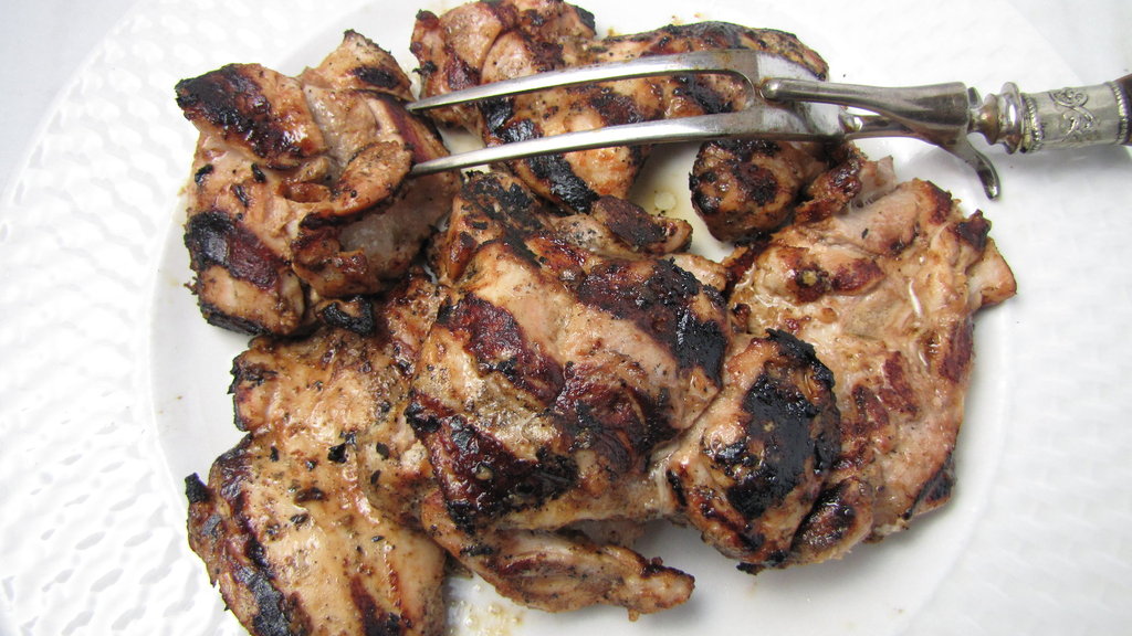 grilled-chicken-thighs-bone-in