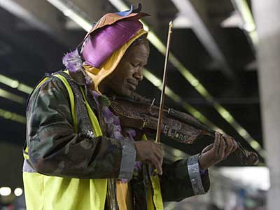 Nathaniel Ayers: Journey from Juilliard to Skid Row