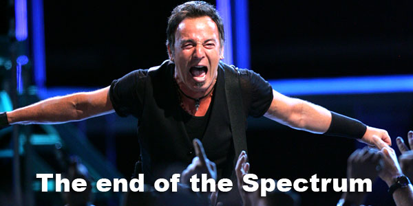 Bruce Springsteen plays a sold-out concert at the Spectrum on April 28. (David Swanson / Staff Photographer)