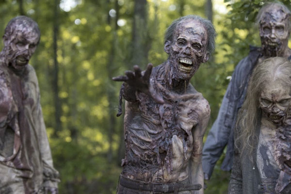 Here's all the evidence that Walking Dead character isn't really dead