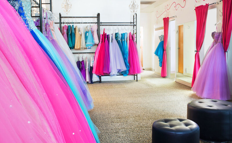 8 must-visit women's specialty stores for spring fashion in Philadelphia