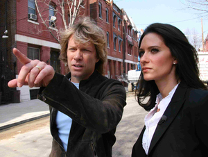 Jon Bon Jovi and CBS3's Alycia Lane: See "Livin' on a prayer."