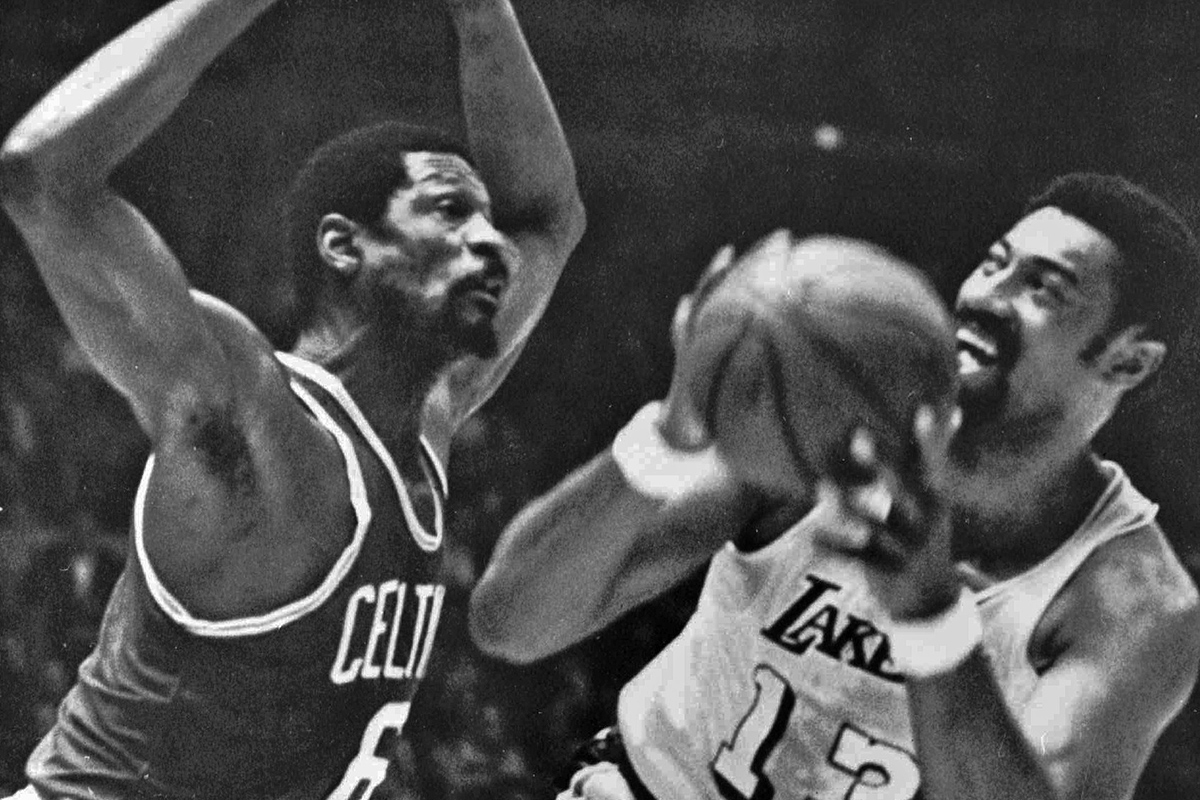 1966-67 Sixers: Was Wilt Chamberlain or Bill Russell better? - Philly