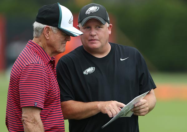 Brent Celek: Chip Kelly's system is 'insane'