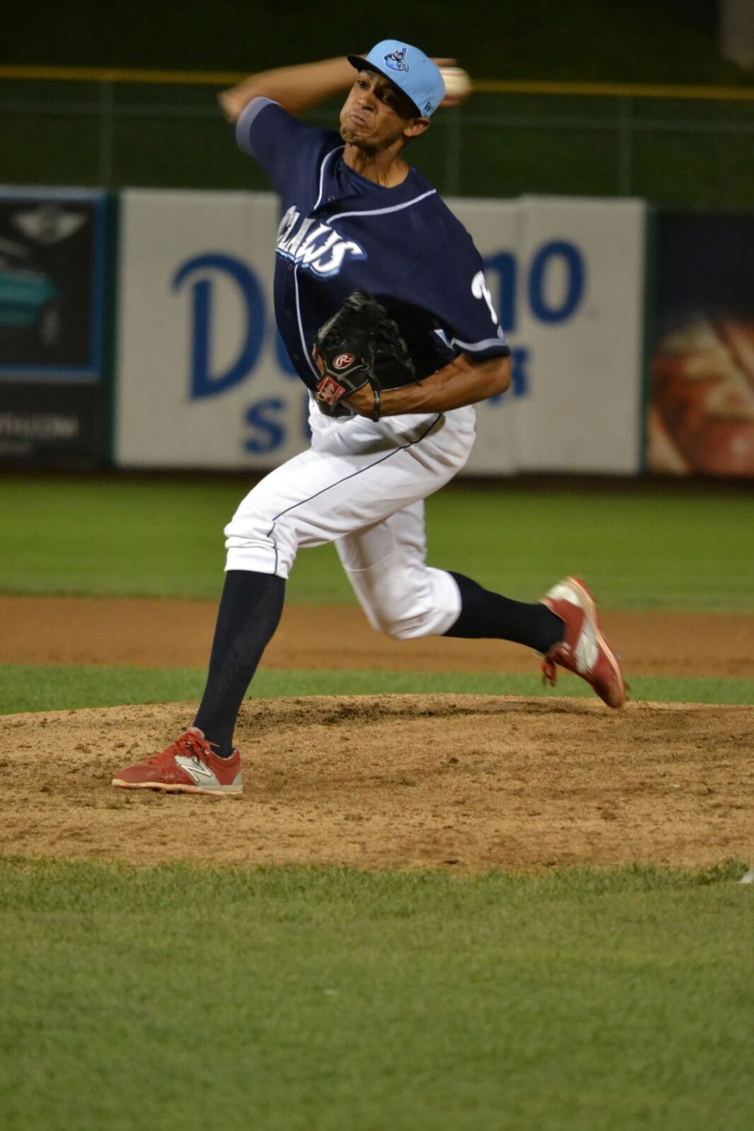 Marlins send rookie pitcher Eury Pérez back to minors, recall RHP