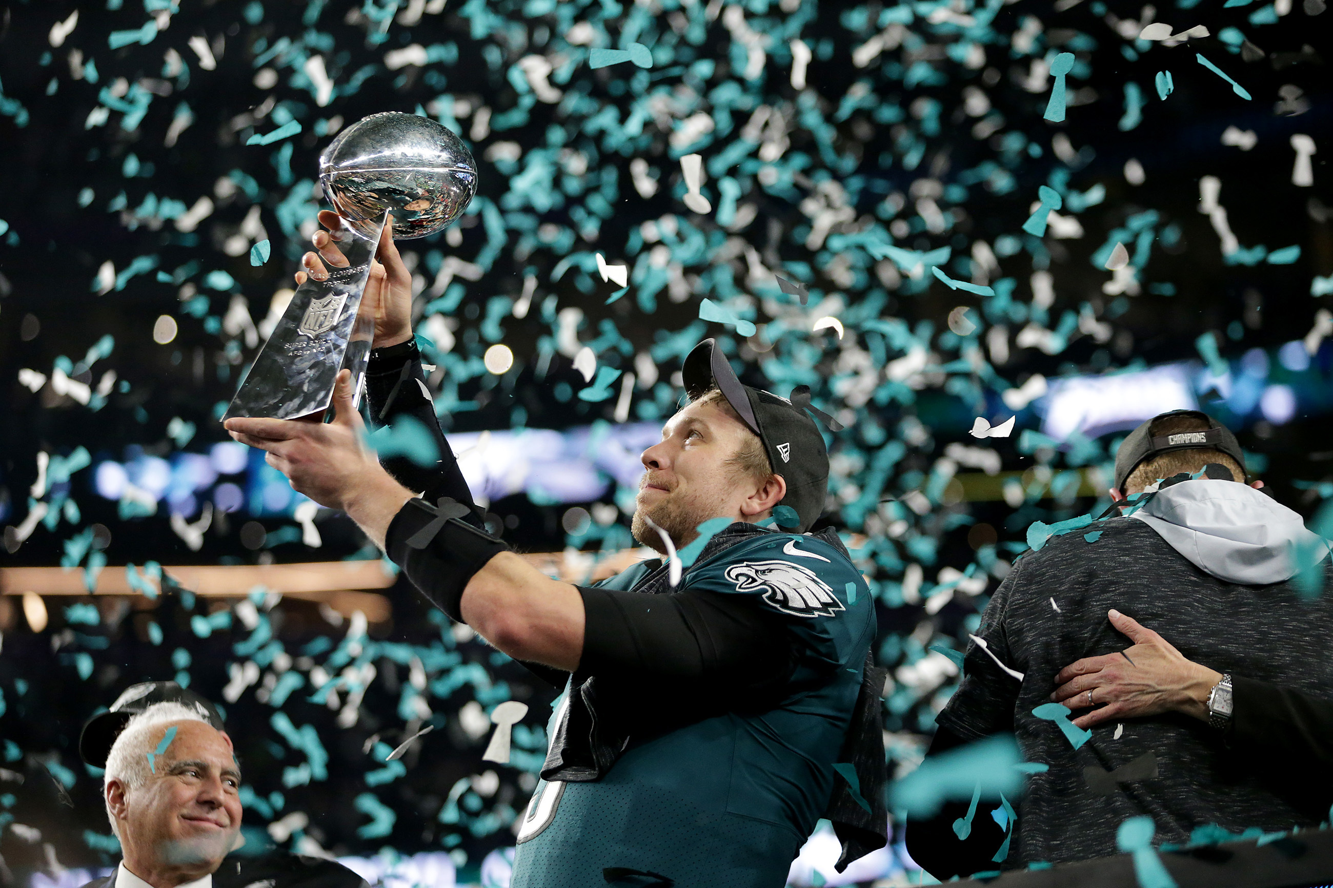 The Philadelphia Eagles are 2017 NFC East champions - Bleeding